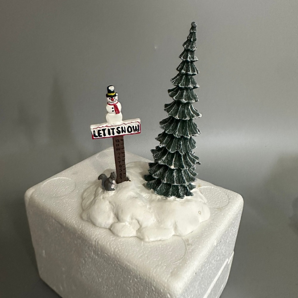 Department 56 Village Let It Snow Snowman Sign Resin Accessory Christmas Tree